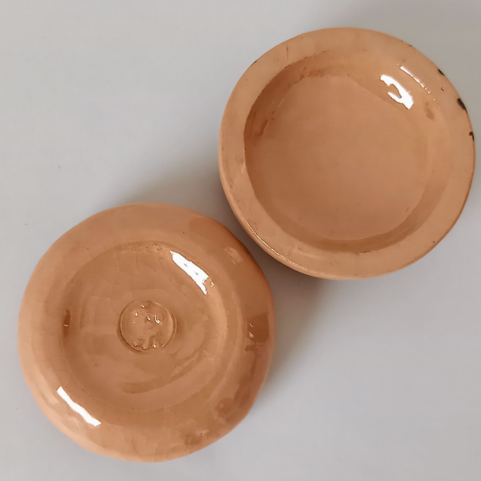 未使用品　楽焼窯元 7世 和楽　茶盌　茶碗　茶器　茶道具　共箱 Amazon.co.jp: 楽焼窯元・七世 川崎和楽作黒楽茶碗 茶道具 共箱