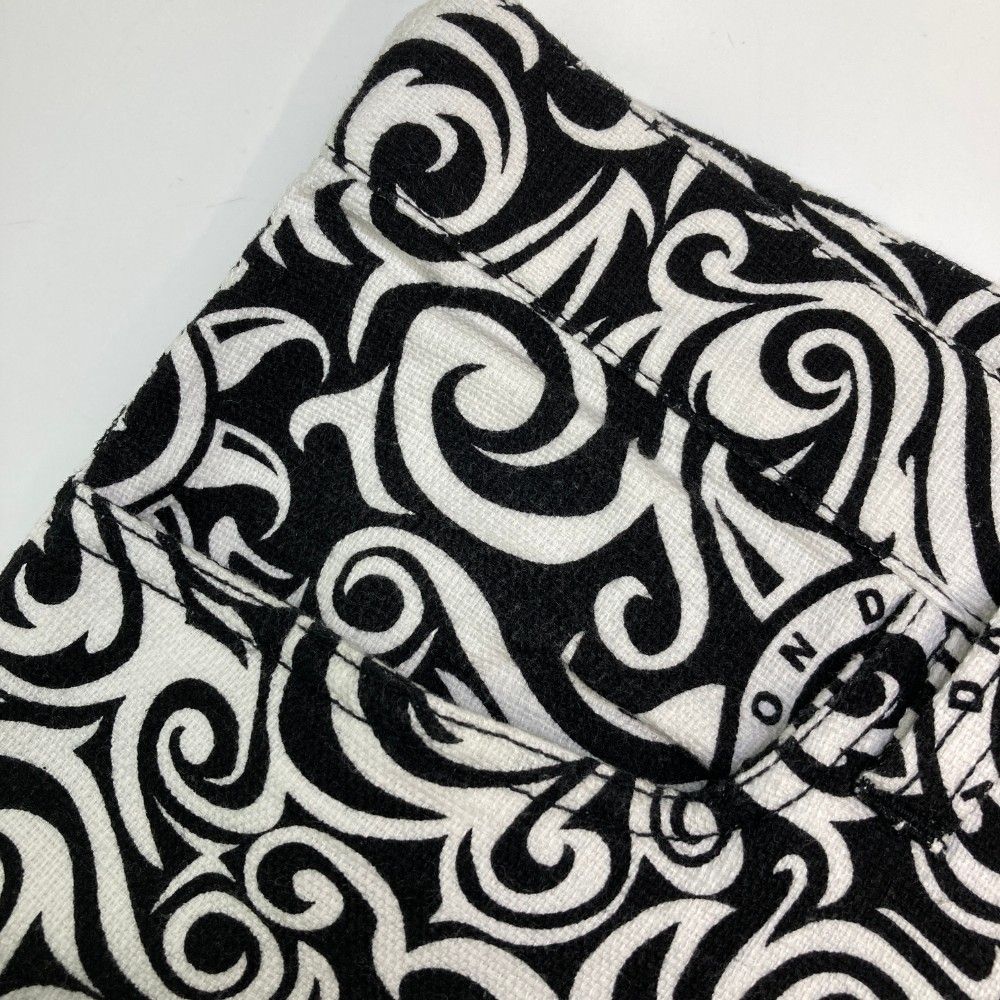 サイズ：1 DANCE WITH DRAGON ダンスウィズドラゴン ハーフパンツ 総柄 ブラック系 [240101301723]# ゴルフウェア メンズ ストスト