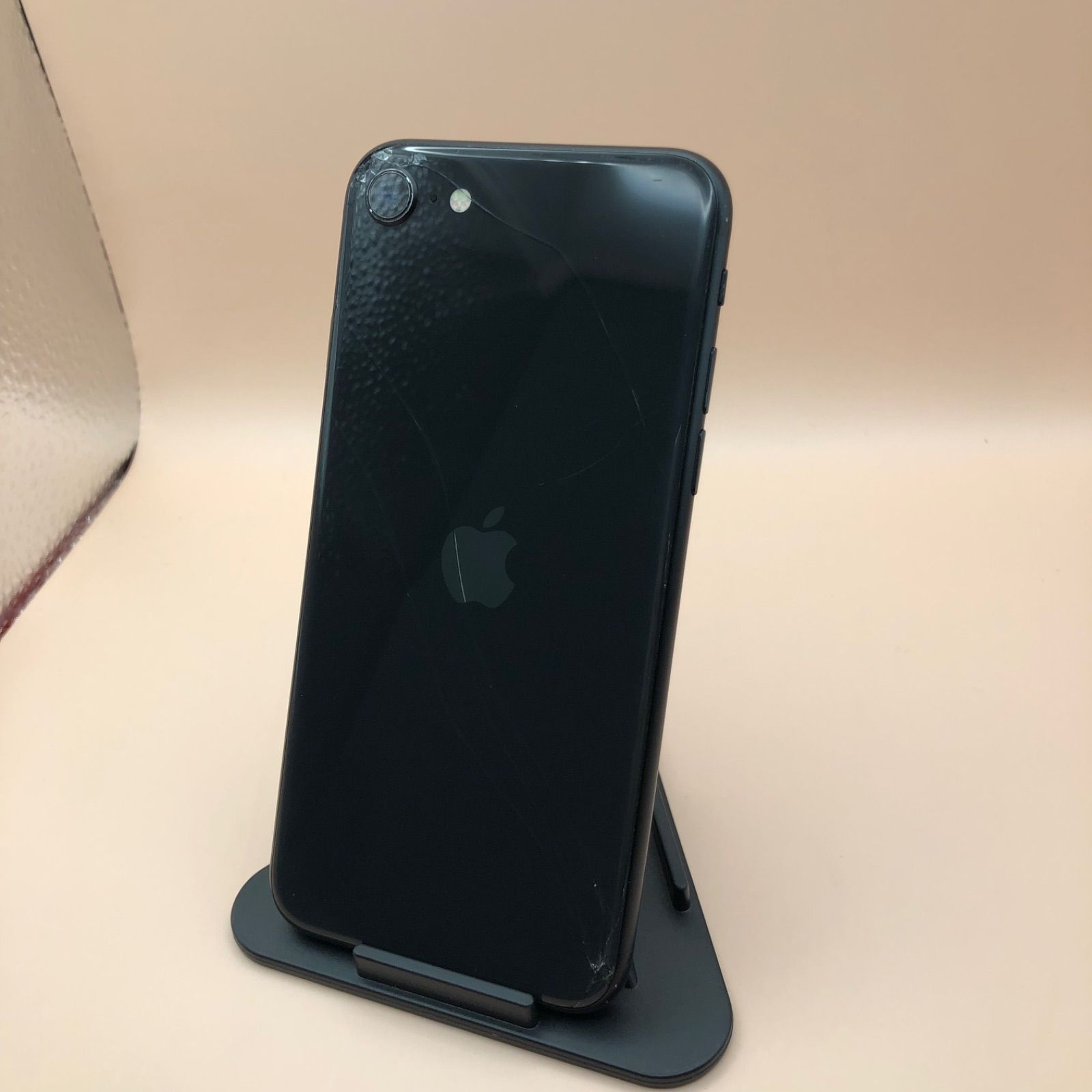 Apple iPhoneSE2 SIMフリー版　ジャンク扱いで。 iPhone - （ジャンク）Apple iphoneSE2 128G SIMフリー ブラック