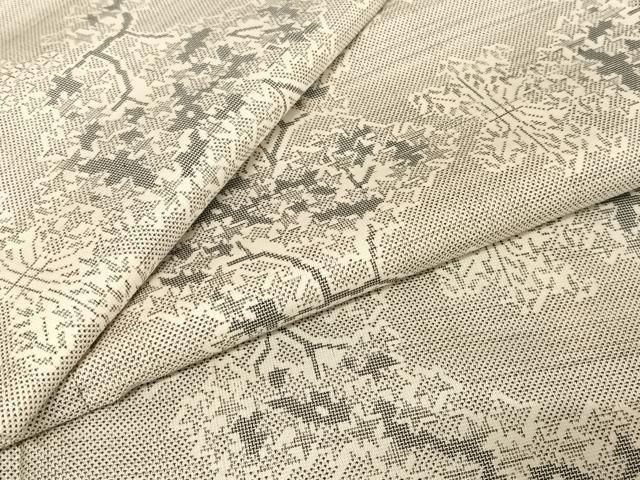 平和屋着物○本場大島紬 白大島 9マルキ 樹林文 正絹 逸品 AAAT9517np  