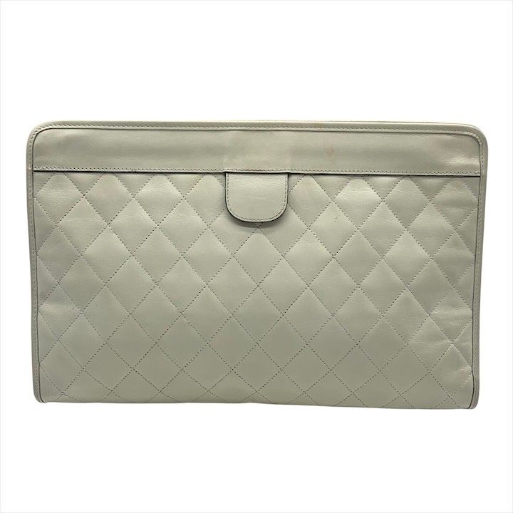 CHANEL シャネル ココマーク マトラッセ クラッチ セカンド バッグ ホワイト ラムスキン レディース ブランド かばん a10419