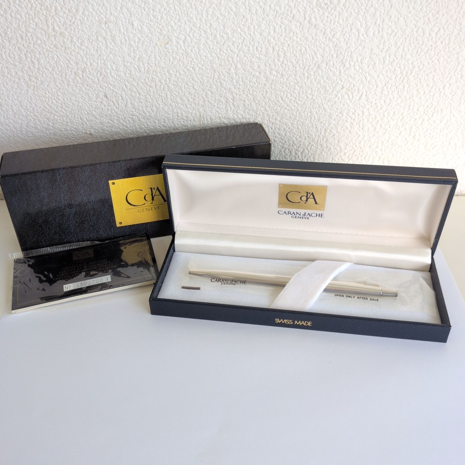 未開封 カランダッシュ CARAN d ACHE ボールペン エペシリーズ スイス製 き シルバー 変色あり