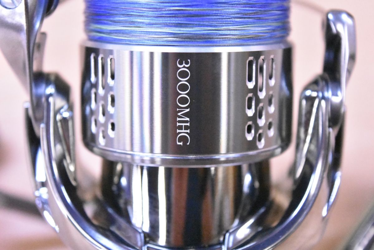 シマノ 18 ステラ 3000MHG スピニングリール SHIMANO STELLA