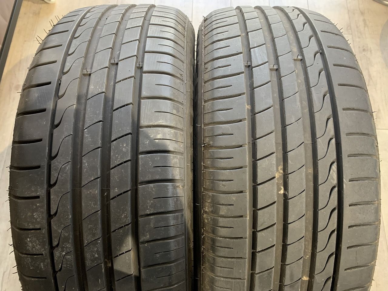 【2405020】MINERVA RADIAL F205 215/55R17 2021年 6mm 6.5mm クラウン カムリ エスティマ ジューク オデッセイ ヴェゼル レガシィアウトバック 等