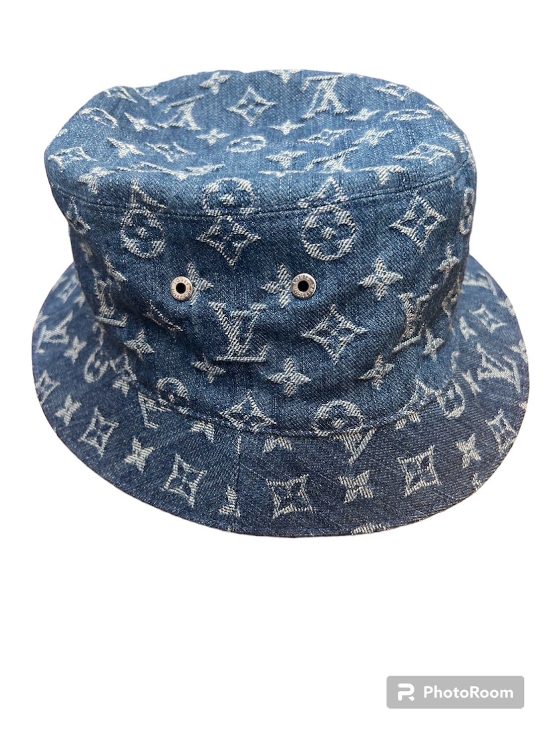 最新!!極美品 LOUIS VUITTON ボネ モノグラム エッセンシャル