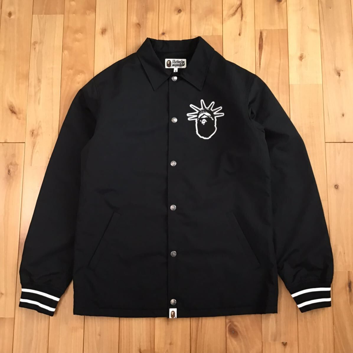 NYC カレッジロゴ コーチジャケット Mサイズ ブラック a bathing ape BAPE coach jacket エイプ ベイプ アベイシングエイプ