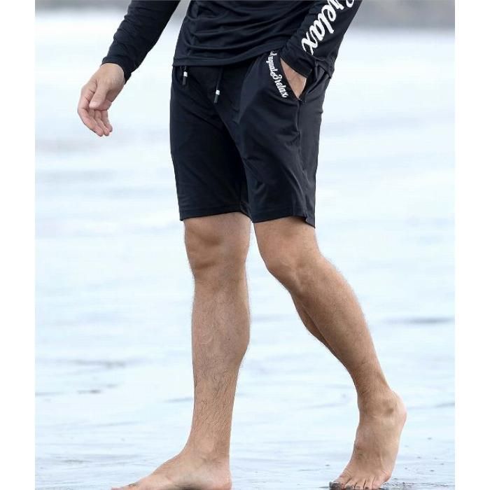 ショートパンツ