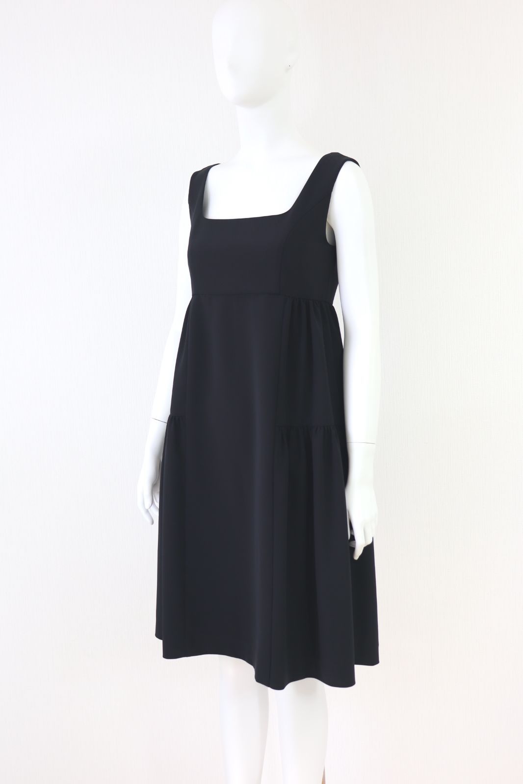 FOXEY☆フォクシー レディエンパイヤワンピース 27879 黒
