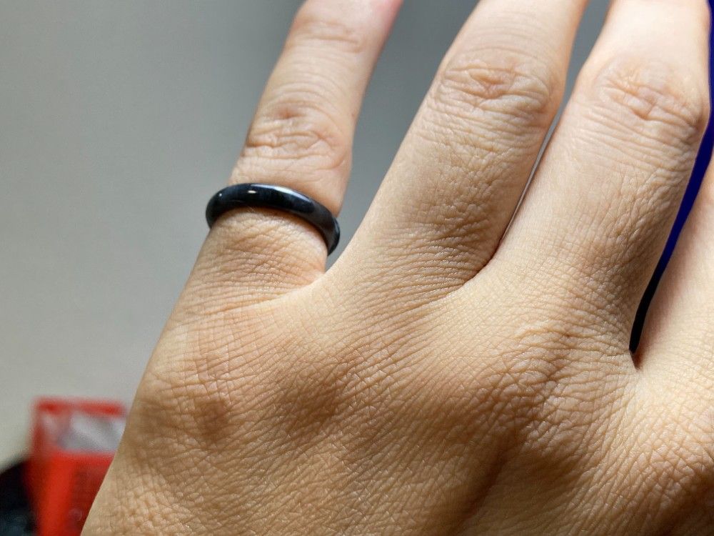 L13-229 ピンキーリング糯種黒翡翠4.5号グアテマラ産A貨本翡翠