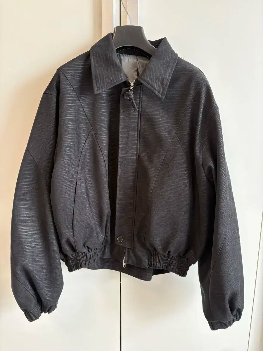 LMOOD エルムード クロワッサン ブルゾン 黒