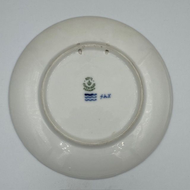 二級品】ロイヤルコペンハーゲン イヤープレート 1931年