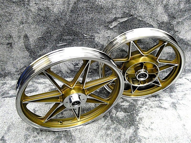 車検対応 前19インチ