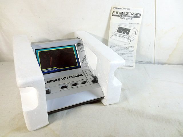 バンダイ