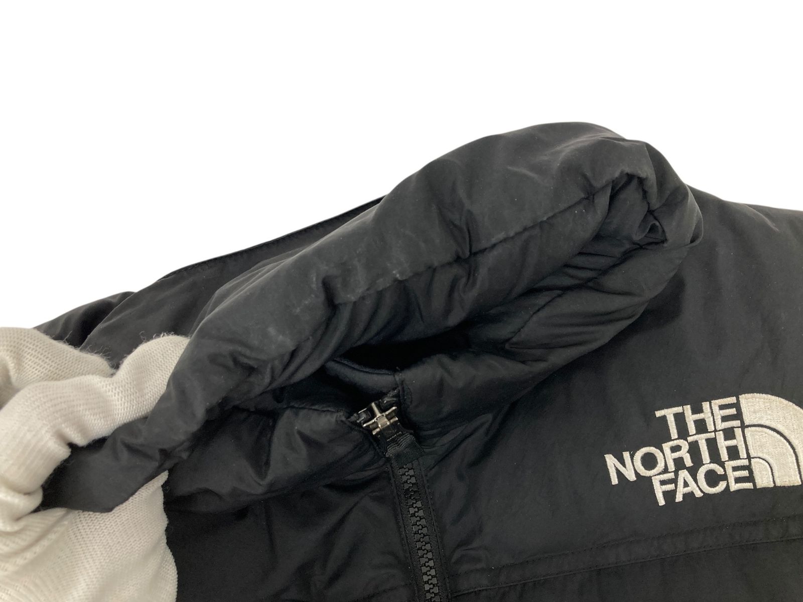 ✪【人気】ノースフェイス　ダウンベスト　ヌプシ　ブラック　700 レディース　L THE NORTH FACE ザ・ノース・フェイス アウター ベスト ダウン