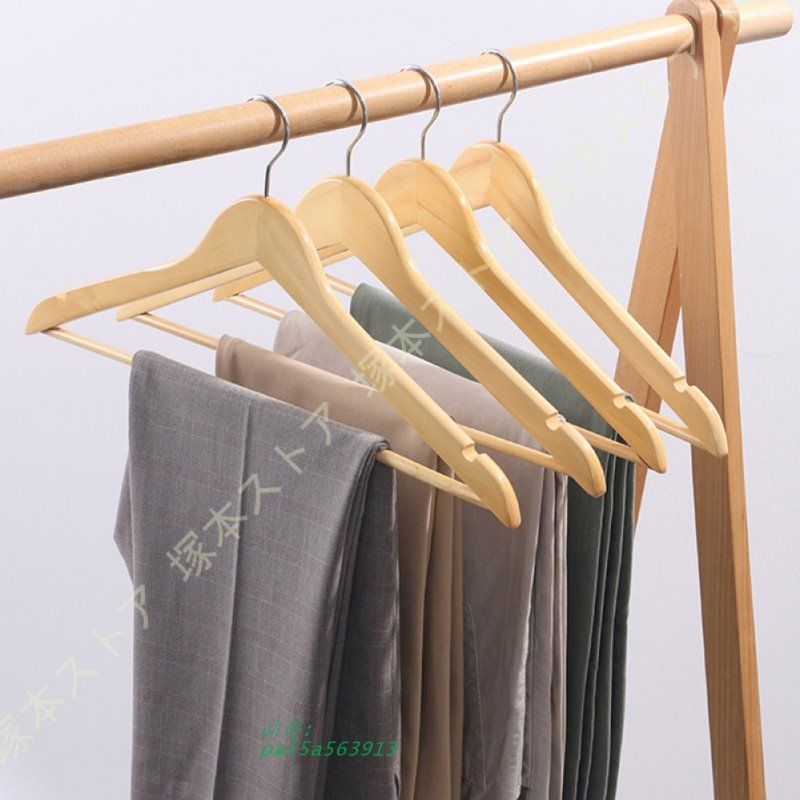 木製ハンガー 収納 30本組 ハンガー 跡がつかないハンガー 天然の美しい木目 洋服 頑丈なハンガー 跡つかない 木 ワードローブ用 超強い荷重 ずり落ち防止 pai5a563913