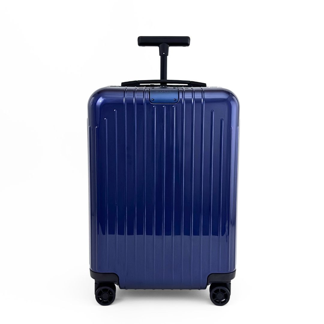 未使用級】RIMOWA リモワ ESSENTIAL LITE エッセンシャルライト