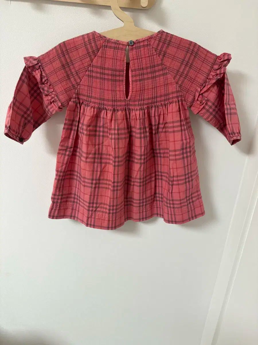 バーバリー 赤ちゃん ワンピース 18 m