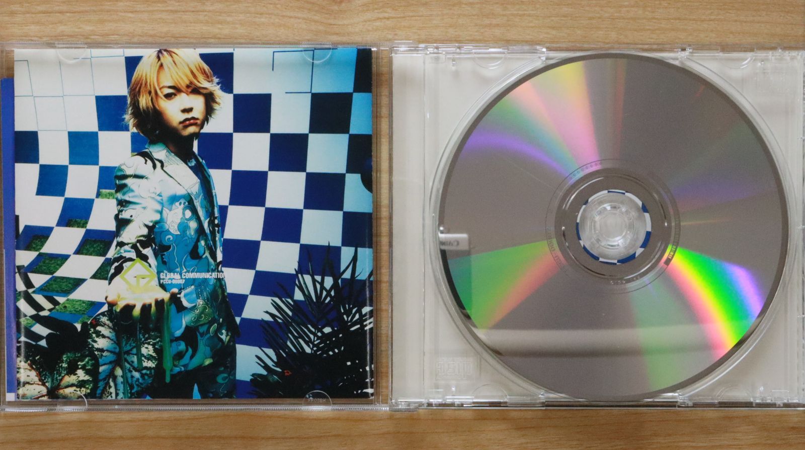 グレイ　GLAY / BLUE JEAN　プロモーションオンリー盤　非売品 CD Yahoo!オークション - GLAY グレイ CD B2告知ポスター 「Blue
