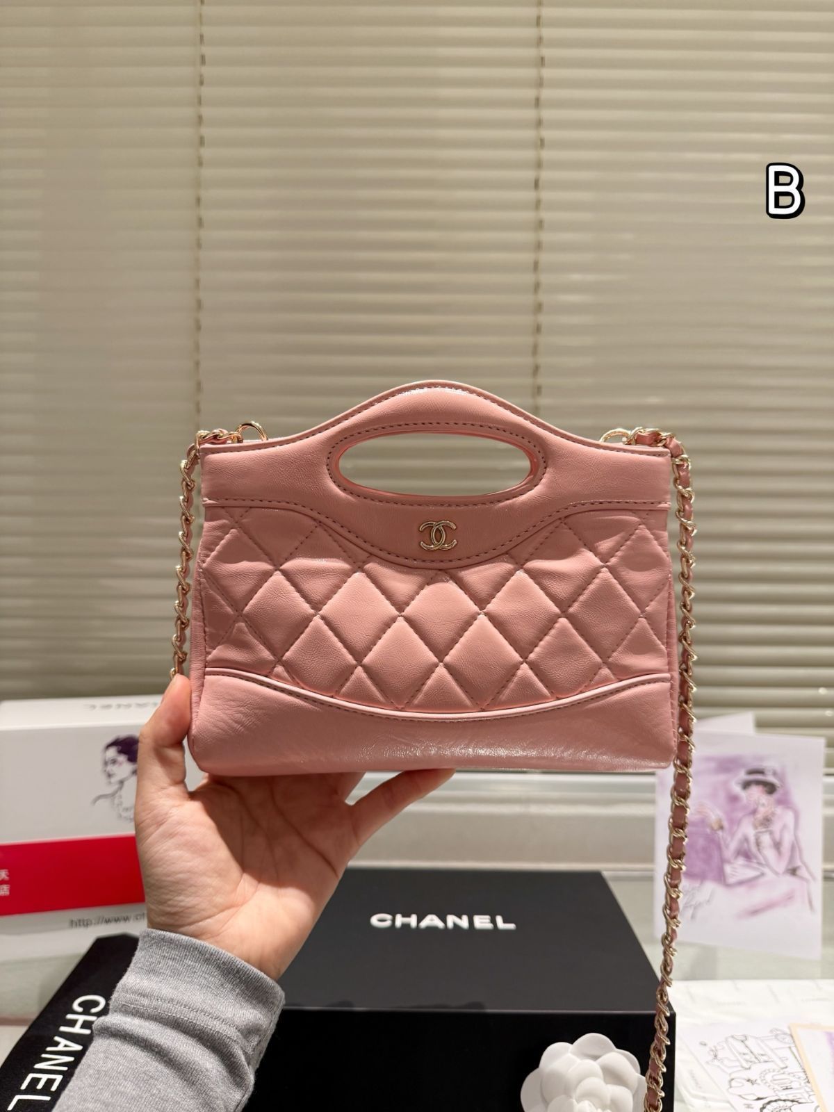 今日 Chanel 24A 31Bag Mini シャネル 24A 31 バッグ ミニ