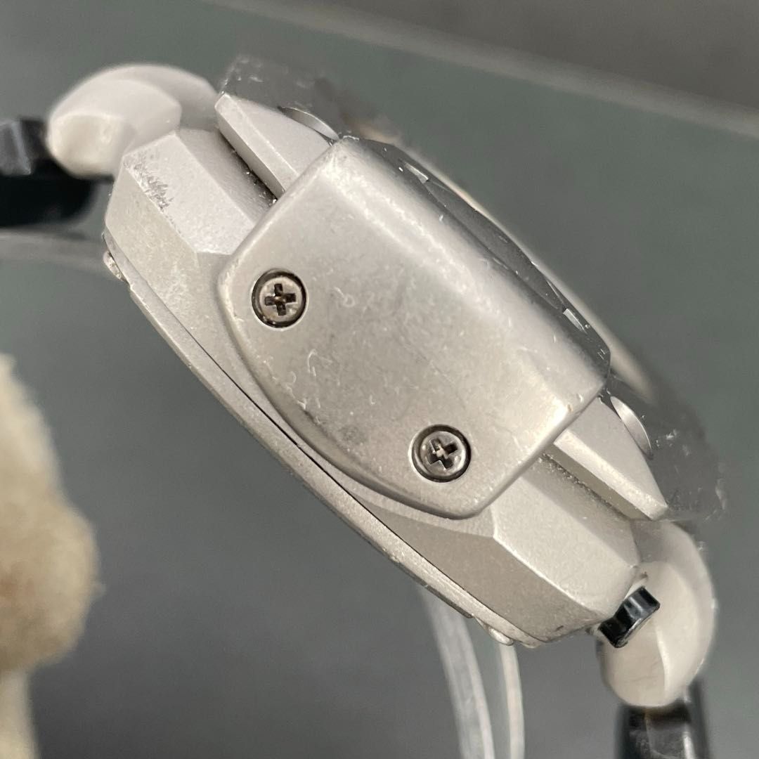 チタン ビーイズム