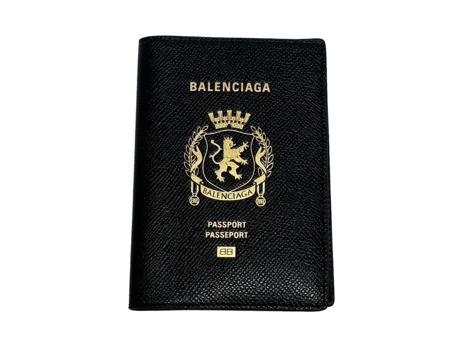 極美品 BALENCIAGA バレンシアガ パスポートホルダー パスポートケース