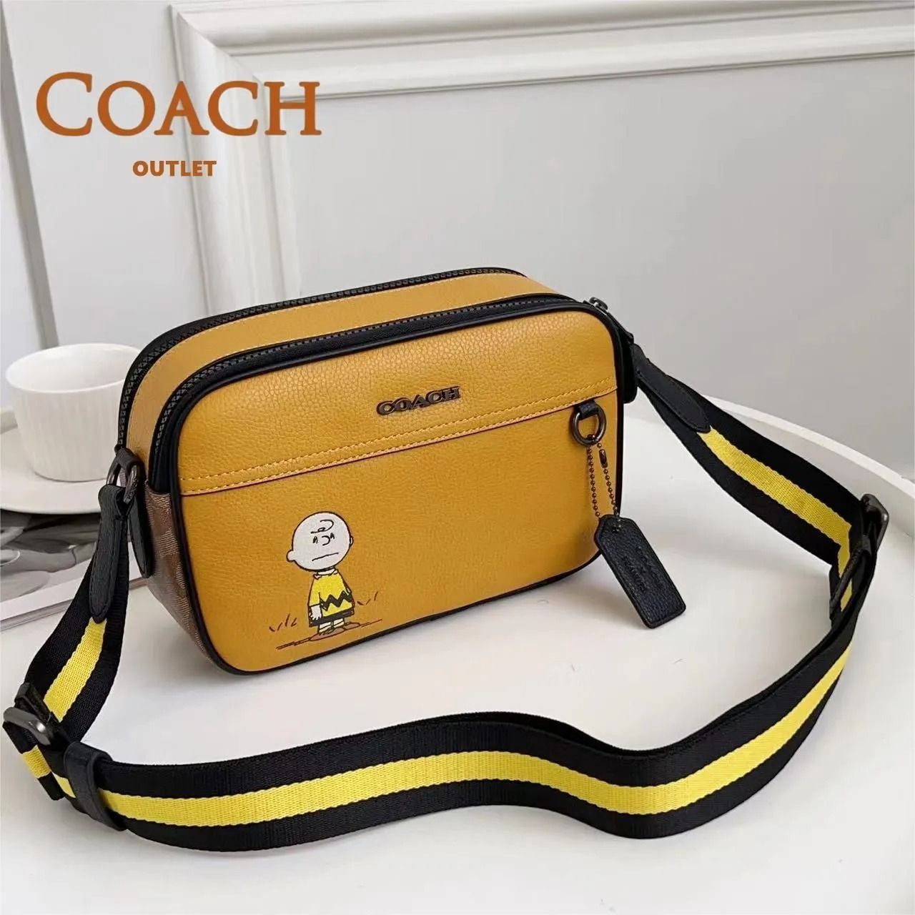 COACH PEANUTS GRAHAM クロスボディ コーチ ショルダー 斜め掛け チャーリー レザーC4026 アウトレット イエロー - メルカリ