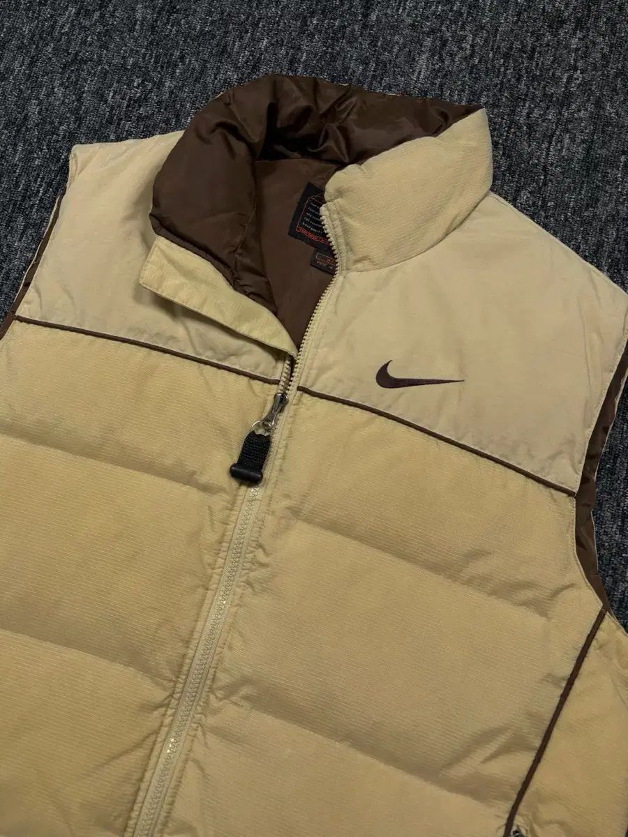 90 s NIKE ACG ナイロン リップストップ ダウン ベスト
