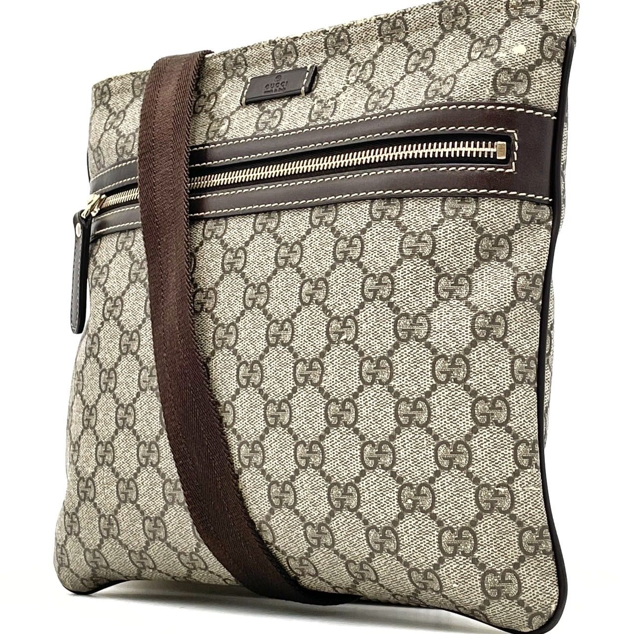 ✨良品✨ GUCCI グッチ ショルダーバッグ トートバッグ GGスプリーム 総柄 ロゴ型押し ゴールド金具 シリアル PVCレザー 肩掛け 斜め掛け  ユニセックス レディース メンズ ベージュ 肌色 ブラウン 茶色 - メルカリ