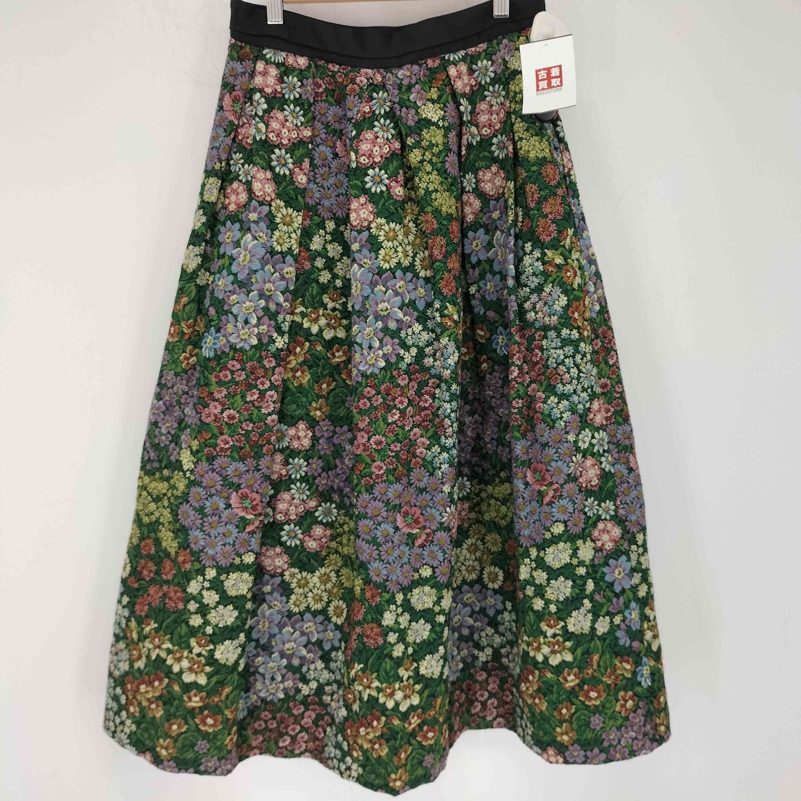 【美品】IENA LA BOUCLE ゴブラン織りフラワータックスカート IENA LA BOUCLEゴブラン織りフラワータックスカート