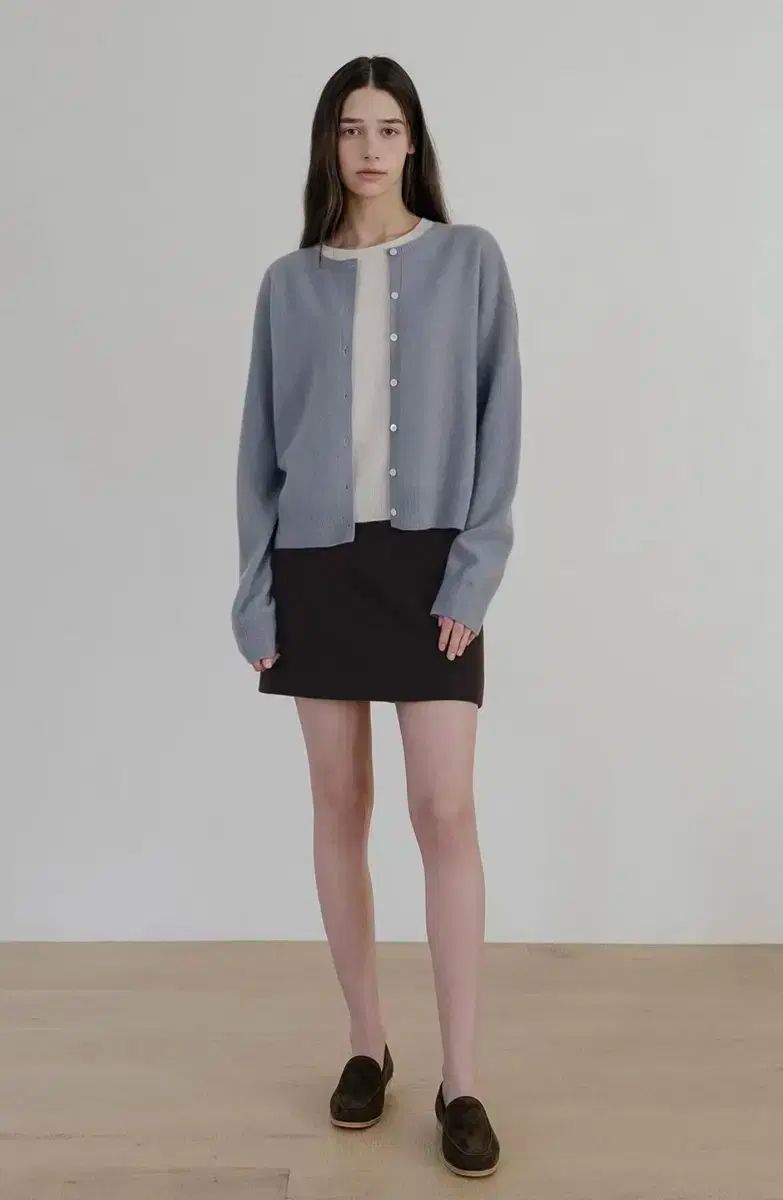 ベニュエット ニーズ スカート チョコ xs