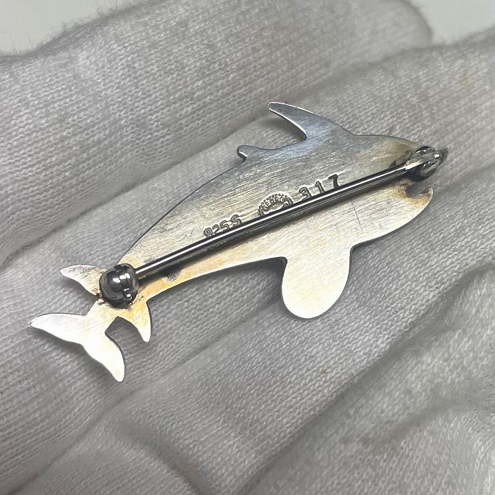 ジョージ ジェンセン GEORG JENSEN イルカ ブローチ 4cm - メルカリ