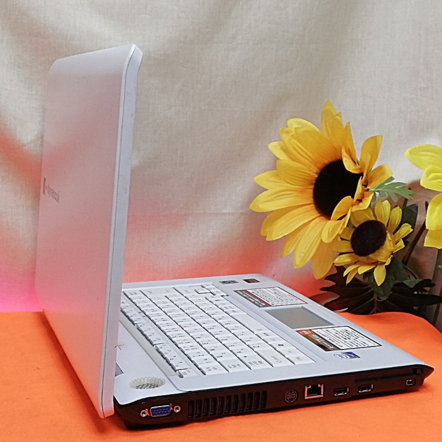 特価品＞dynabook TX/65D - メルカリ