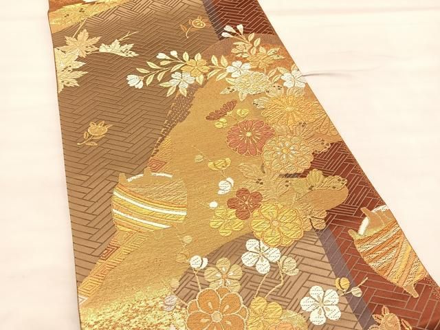 平和屋着物◎六通柄袋帯 唐織 天井花蝶文 金銀糸 正絹