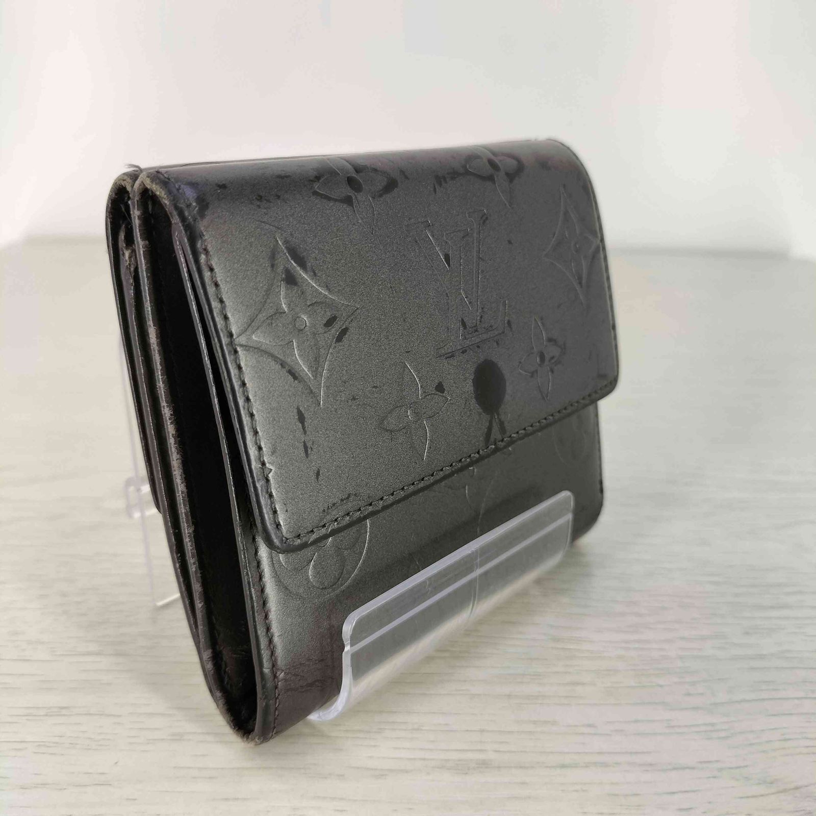 ルイヴィトン ヴェルニ ポルトモネビエ カルトクレディ 三つ折り