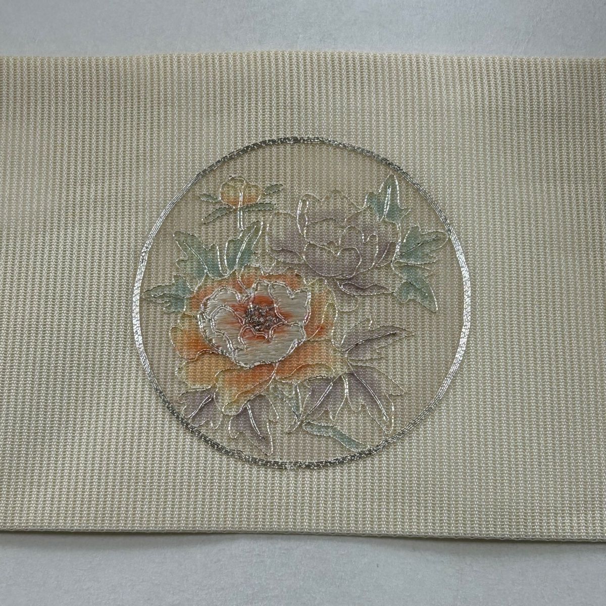 名古屋帯 美品 秀品 夏帯 草花 丸文 銀糸 刺繍 クリーム 正絹 【中古 