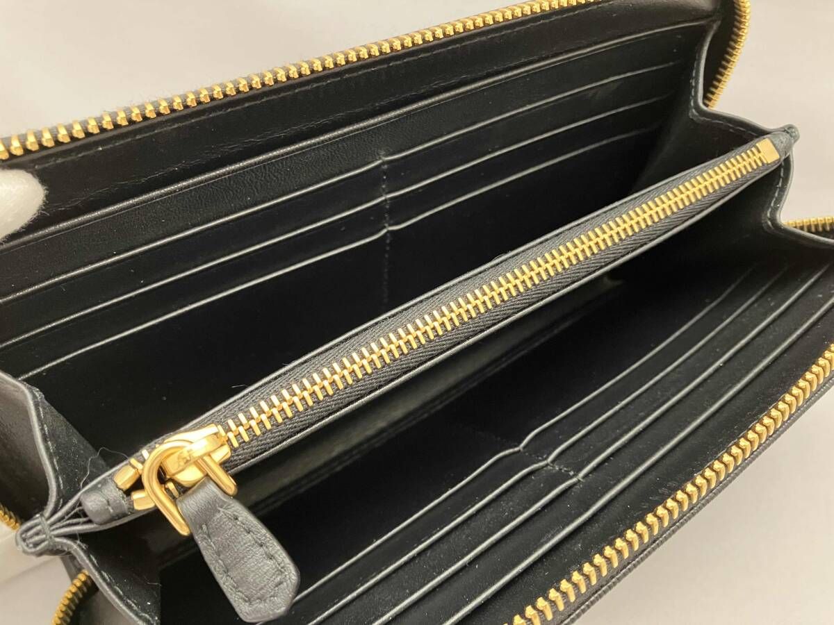 プラダ 長財布 ヴィッテロムーブ メタルロゴ ロングウォレット