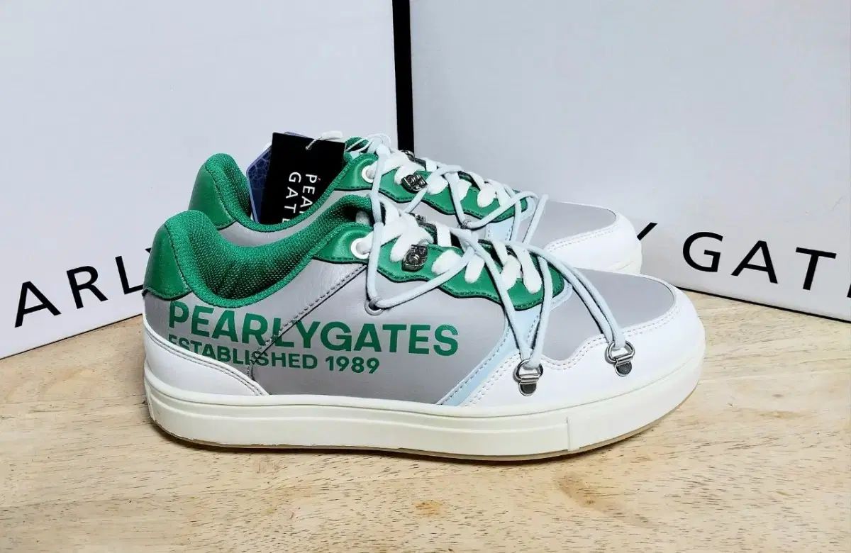 PEARLY GATES パーリーゲイツ 機能性 女性用ゴルフシューズ 本物