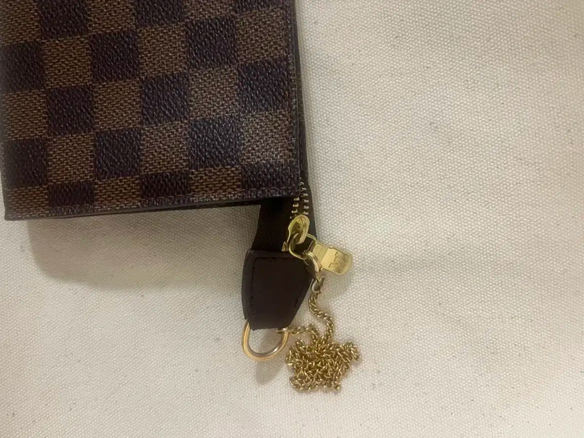 ダミエ ダミエ