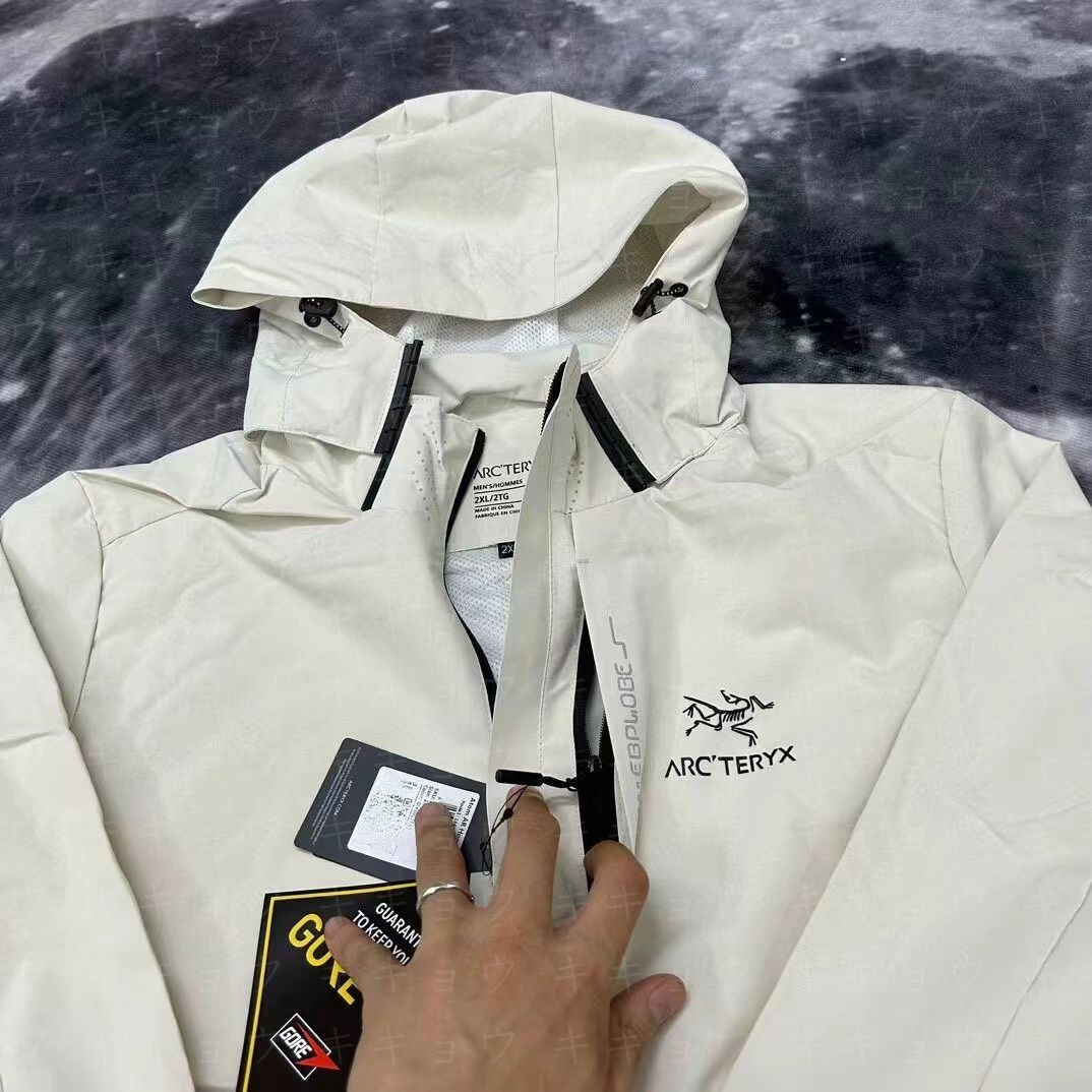 新品 未使用 ARC'TERYX アークテリクス マウンテンパーカー 男女兼用 - メルカリ