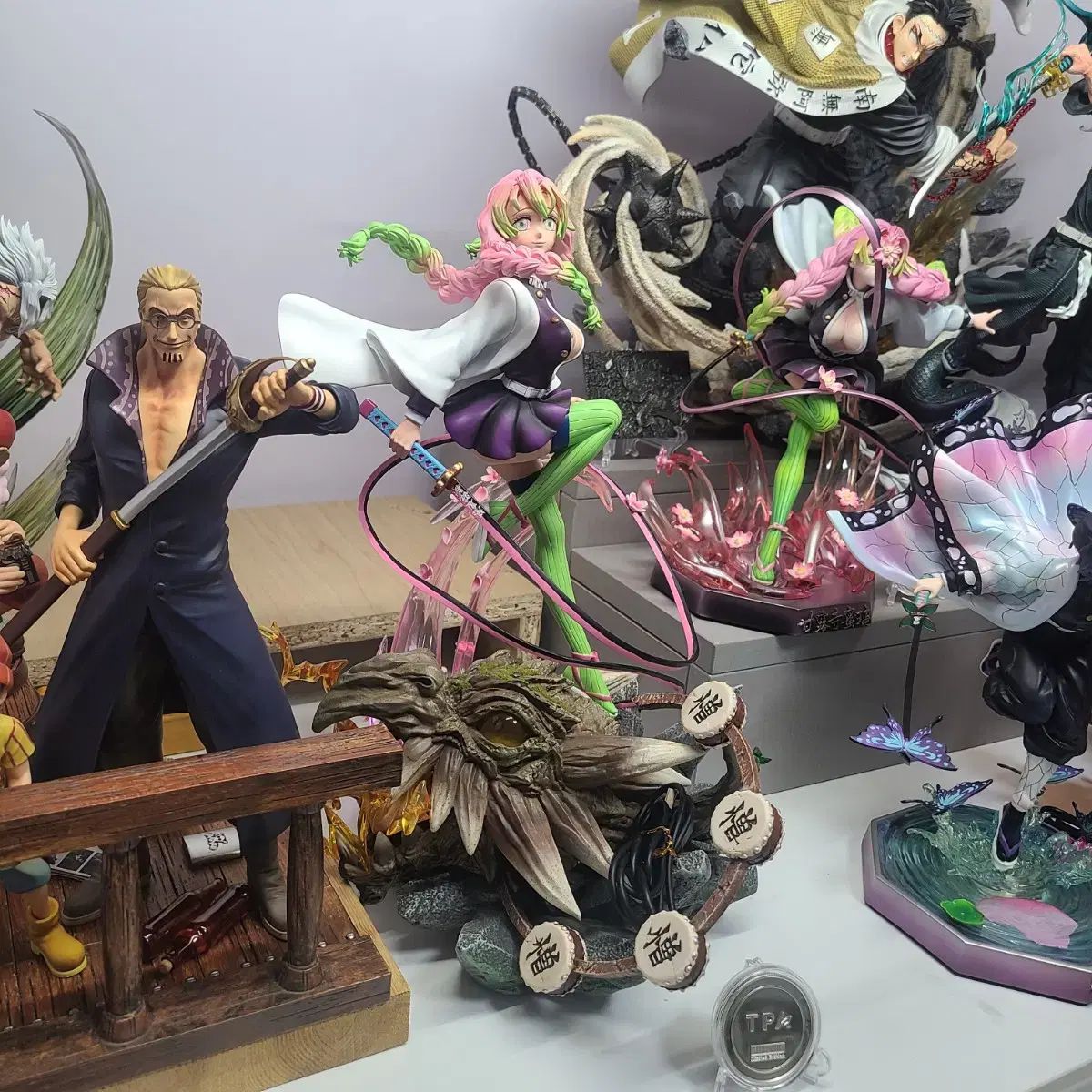 鬼滅の刃 tpa 甘露寺蜜璃 レジンフィギュア