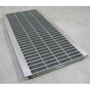 【新品・5営業日で発送】奥岡製作所 並目プレーン溝蓋グレーチング OKU 45-50S