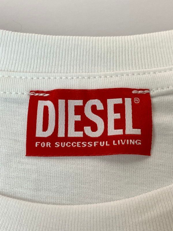 LOGO TEE