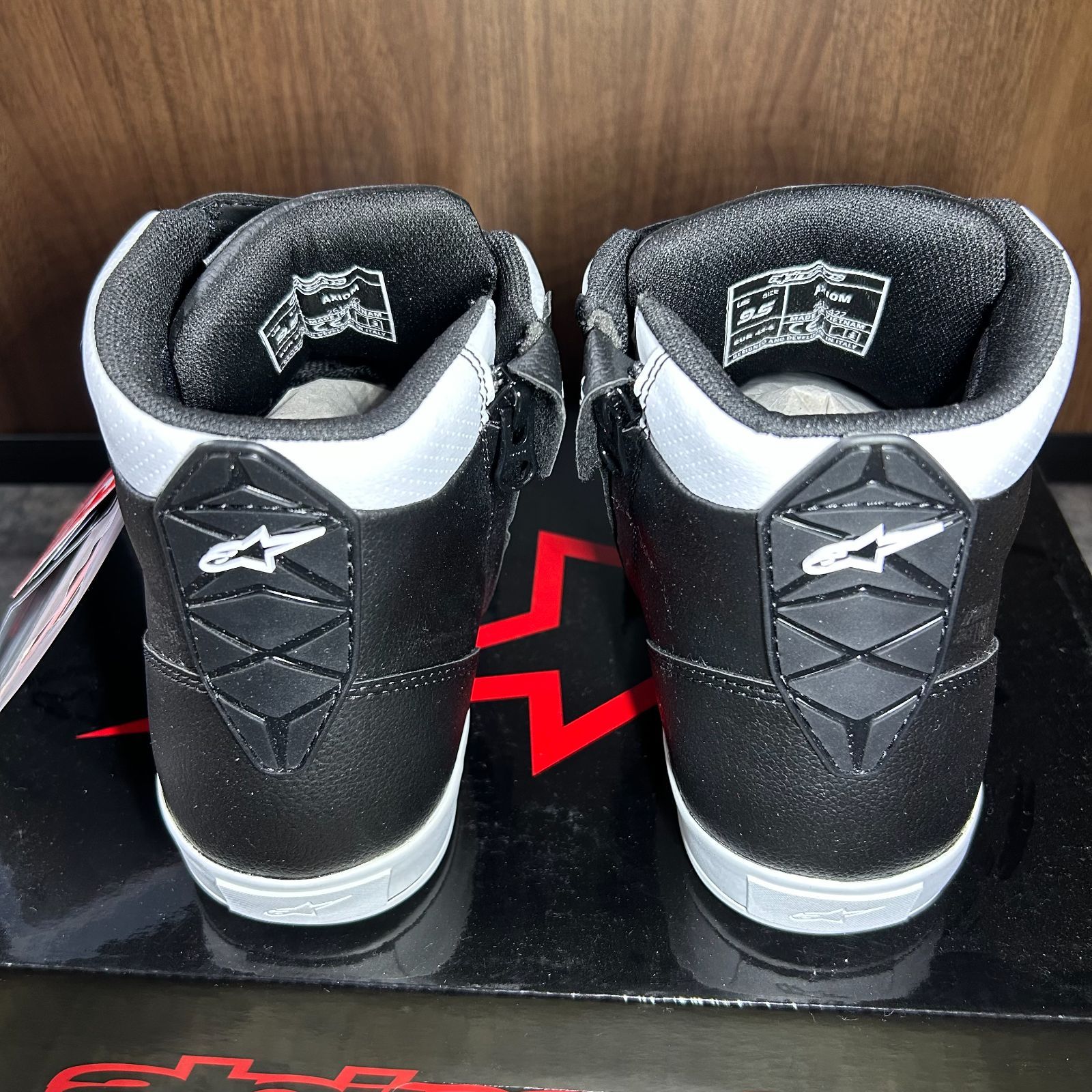 アルパインスターズ AXIOM SHOE ASIA 2012 WHITE BLACK WHITE