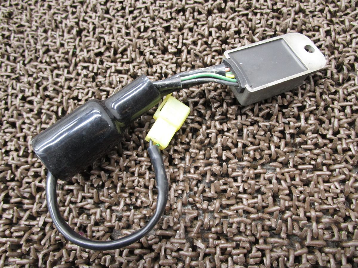 CRM80 レギュレター ●A4996 HD12 ホンダ HD08E キャブ車