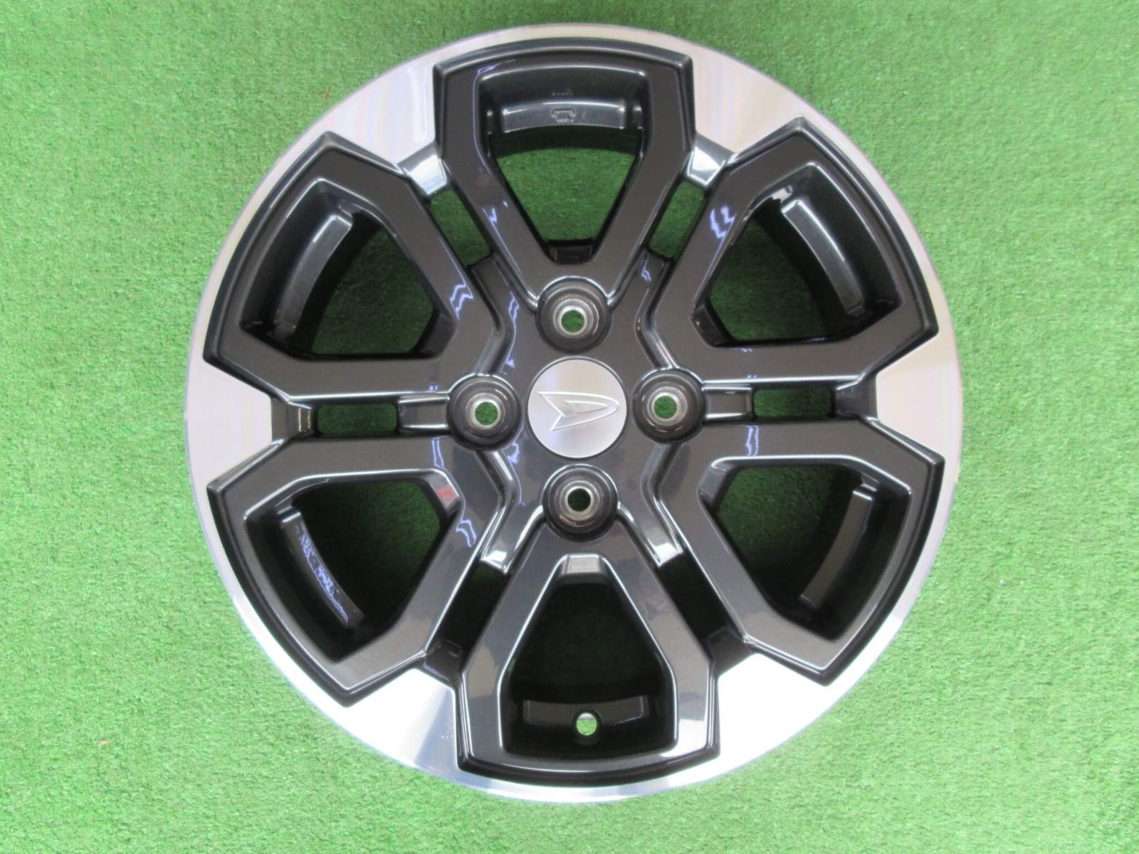 ダイハツ ウェイク 純正ホイール DAIHATSU (ダイハツ) WAKE (ウェイク) 純正 14×4.5J(+45)PCD100