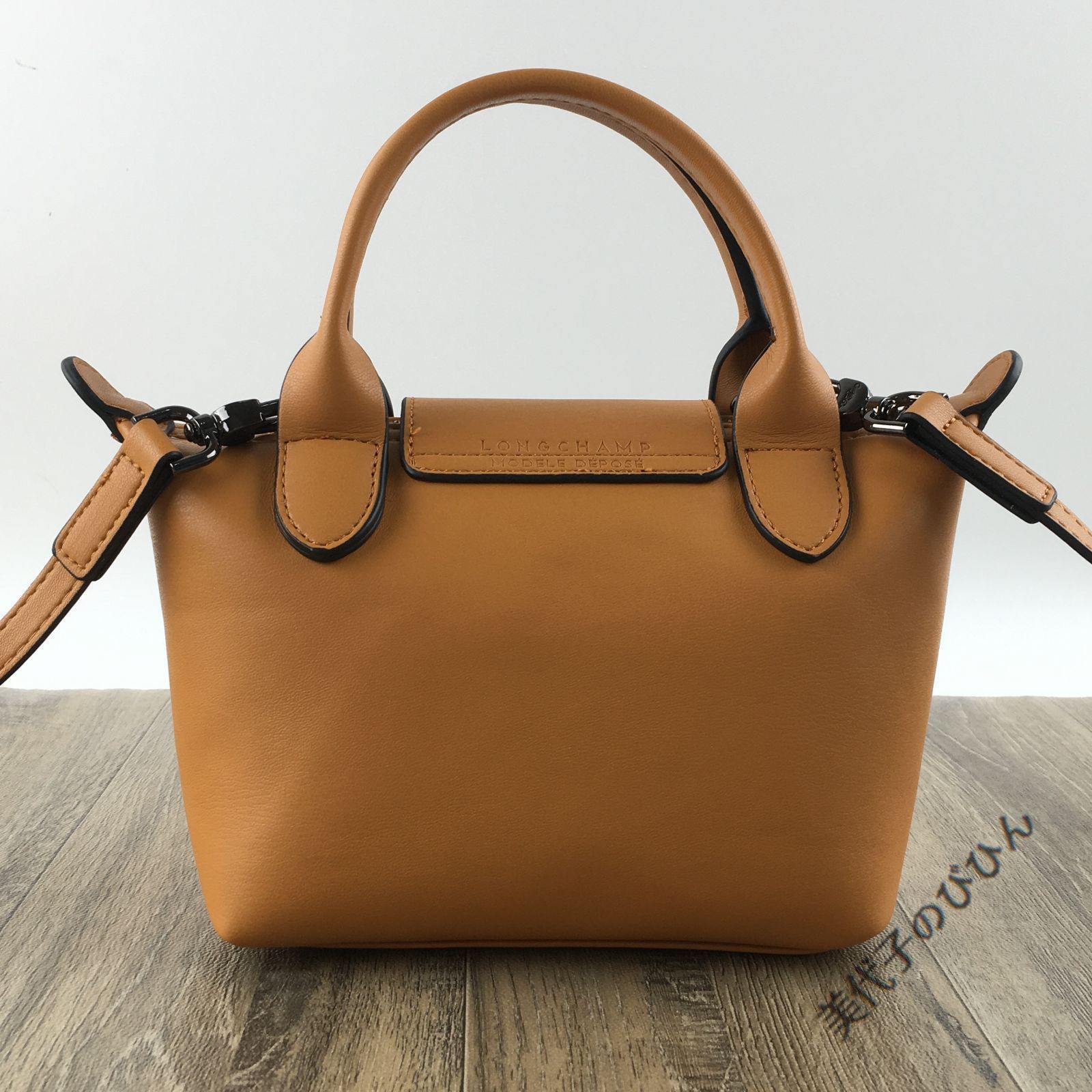 新品】ロンシャン ルプリアージュオリジナル 肩掛けL/最新スチール色