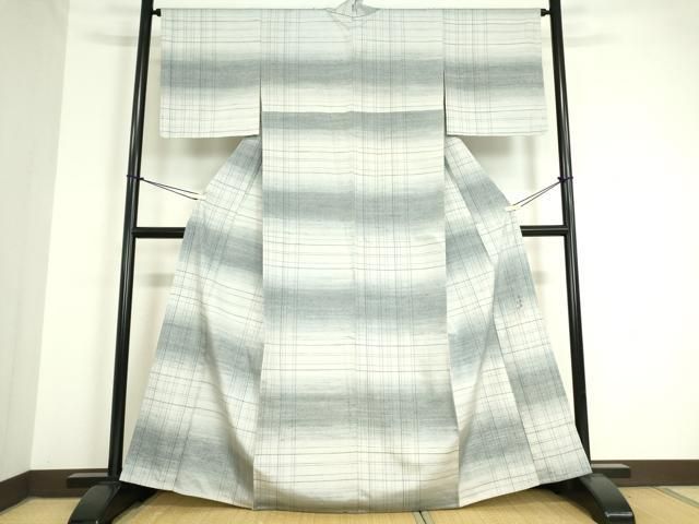 正絹米沢紬 紅花 平和屋着物○紅花紬 米沢 霞文 正絹 逸品 AAAY8616ph - メルカリ