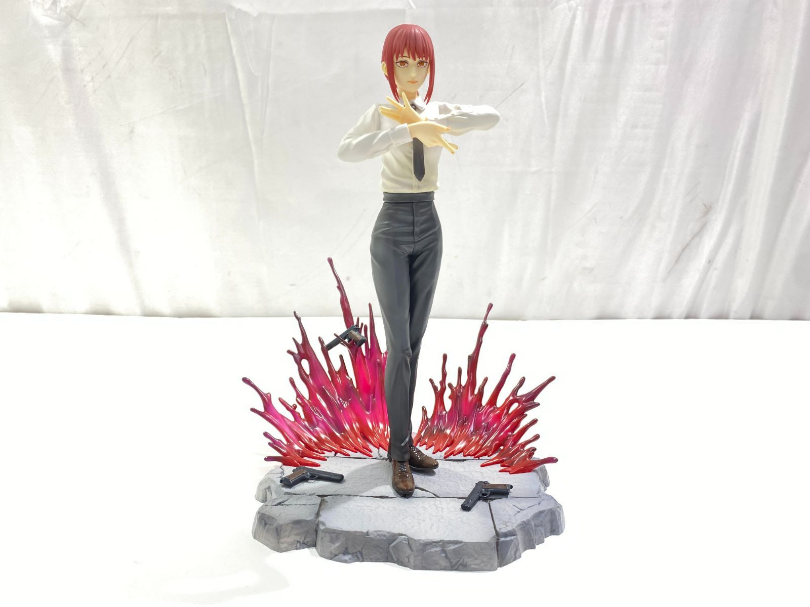 七重浜店43-10-070604】品 マキマ チェンソーマン 1/7スケール 