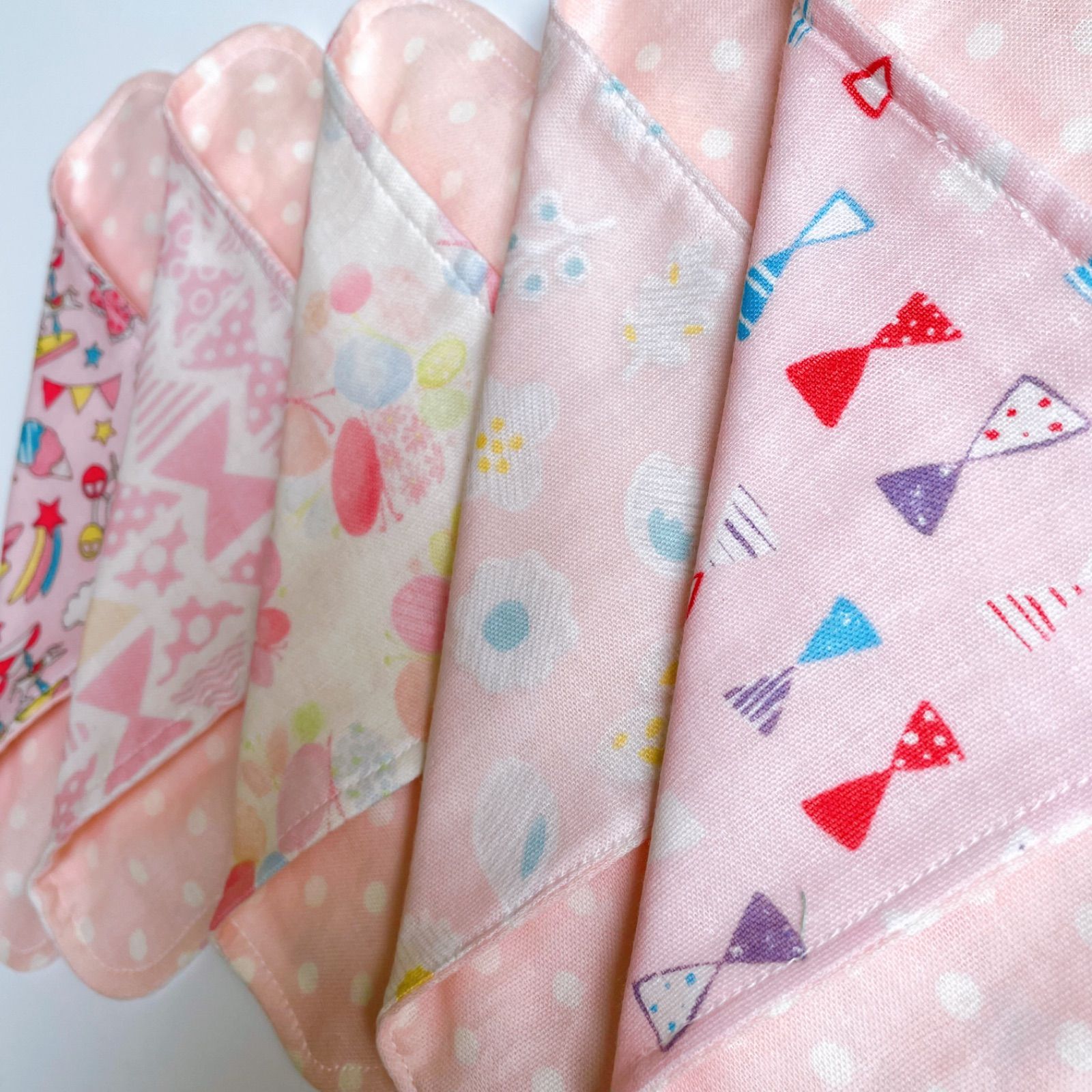 4重ガーゼハンカチ ピンクセット - メルカリ