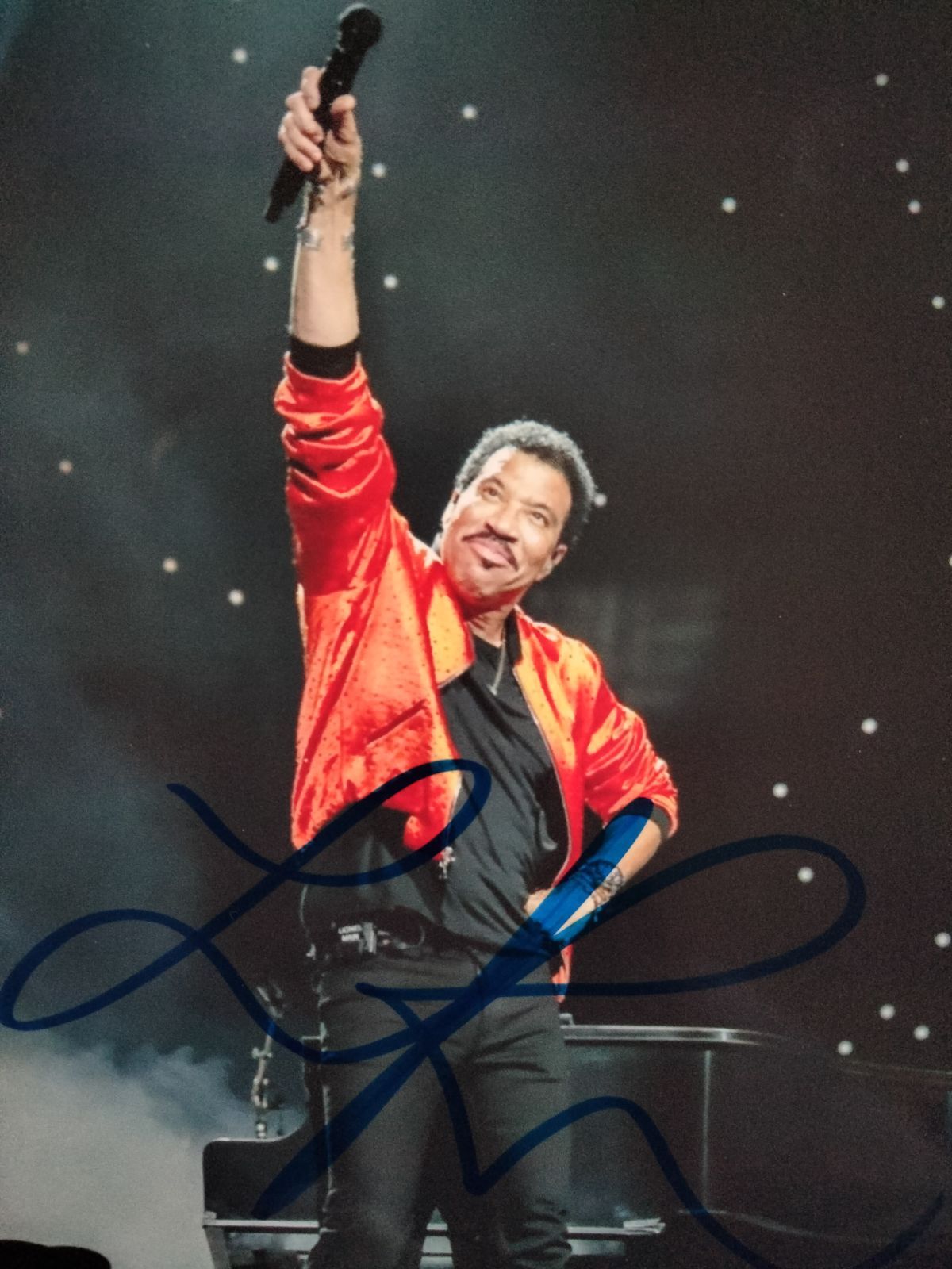 ライオネル・リッチー直筆サイン入り2Lサイズ写真…Lionel Richie ライオネル・リッチー直筆サイン入り2Lサイズ写真…Lionel Richie